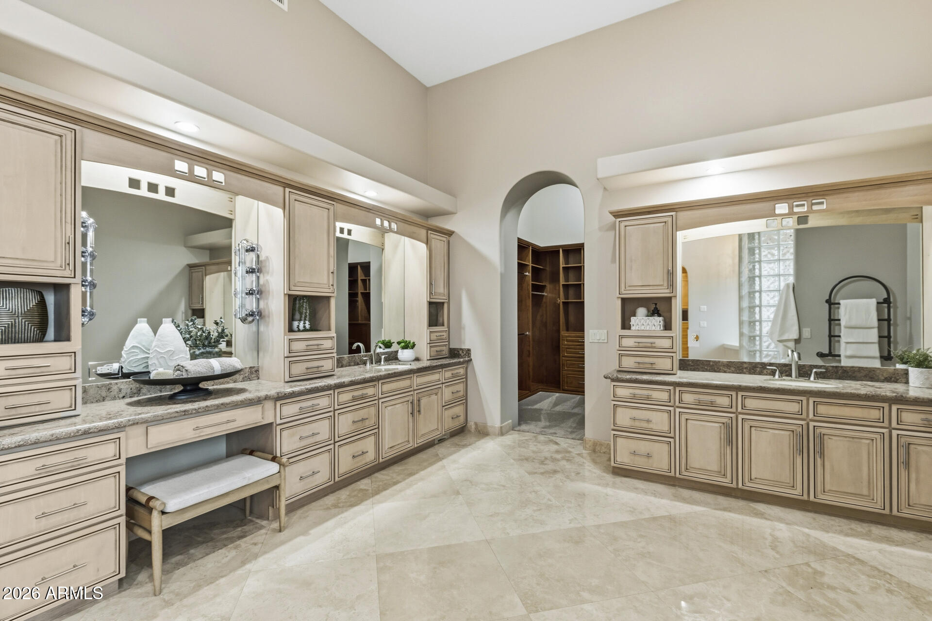 PINNACLE PEAK RANCHOS - Residential