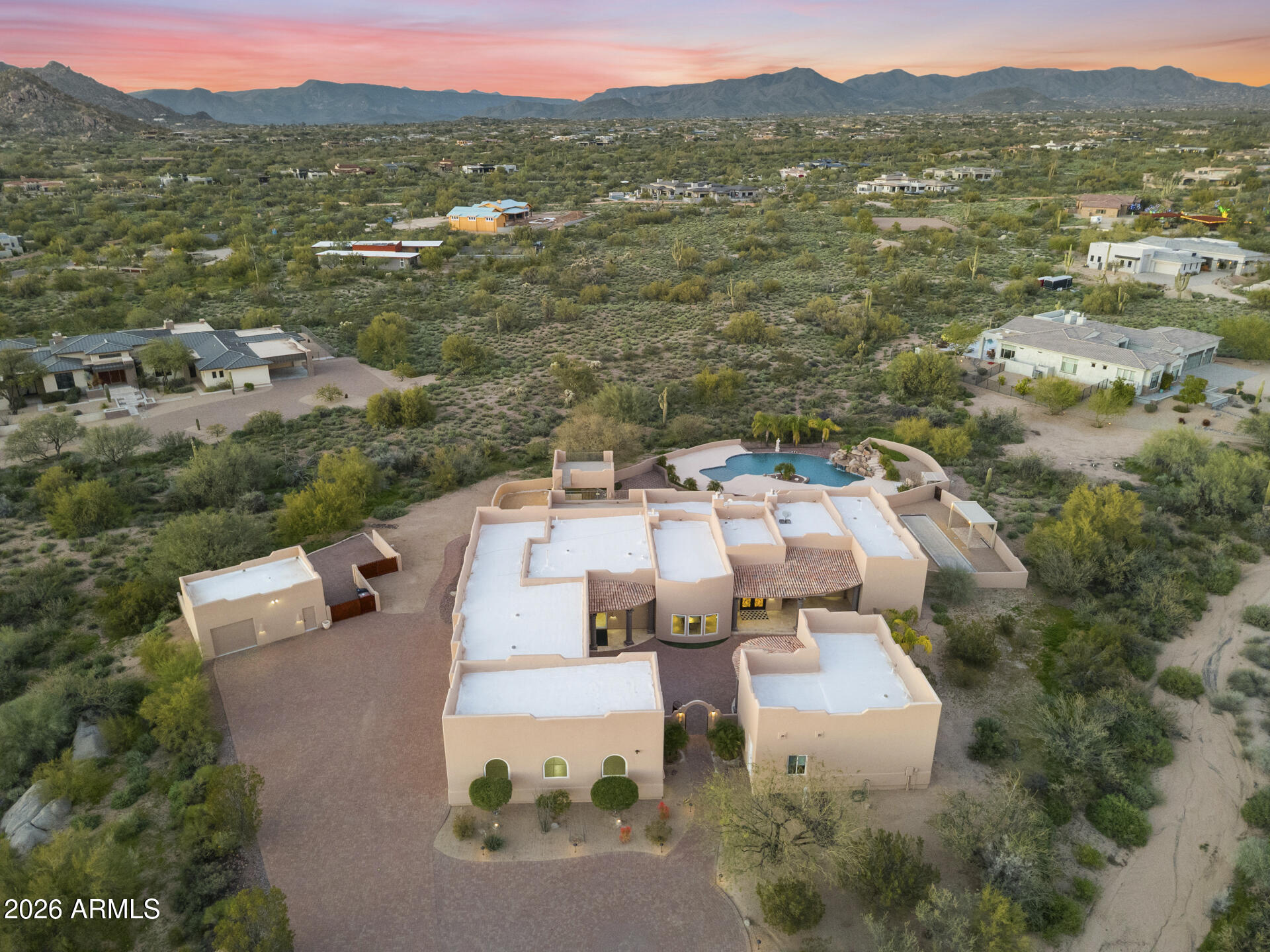 PINNACLE PEAK RANCHOS - Residential