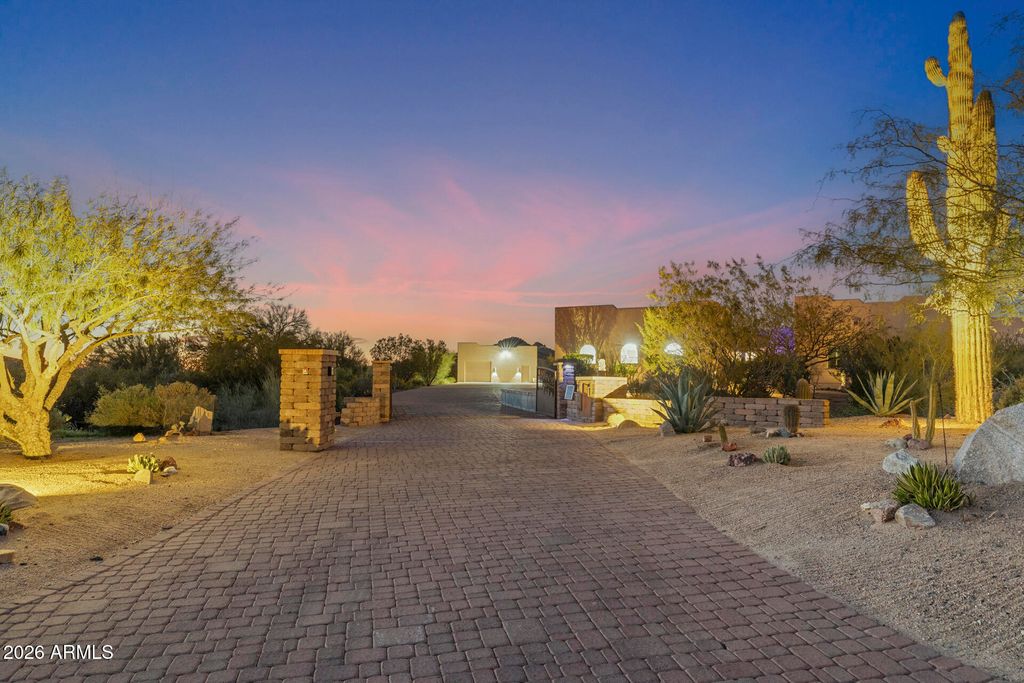 Photo of 31802 N Black Cross Road, Scottsdale, AZ 85266 (MLS # 6966293)