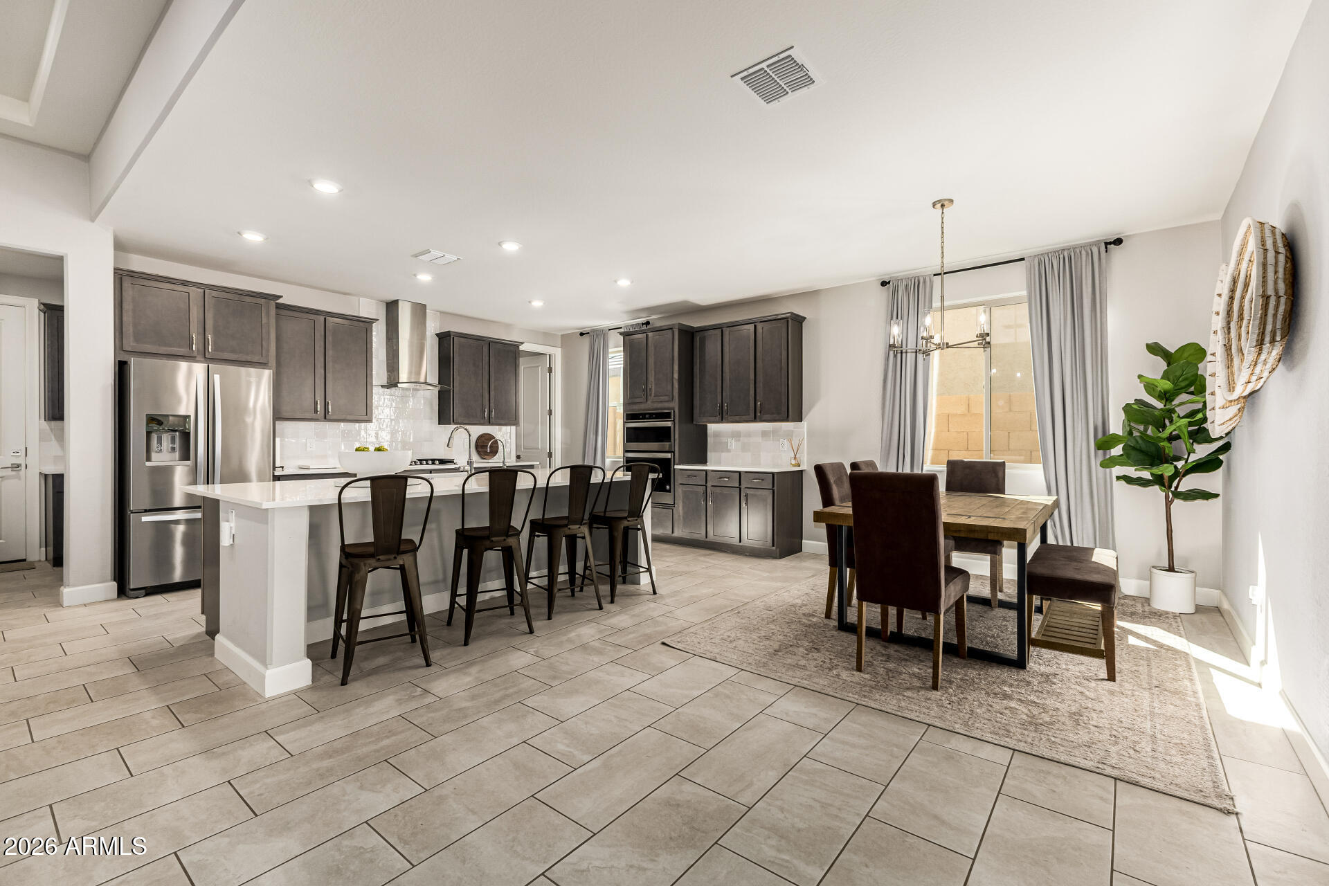 18384 W MOUNTAIN SKY Avenue