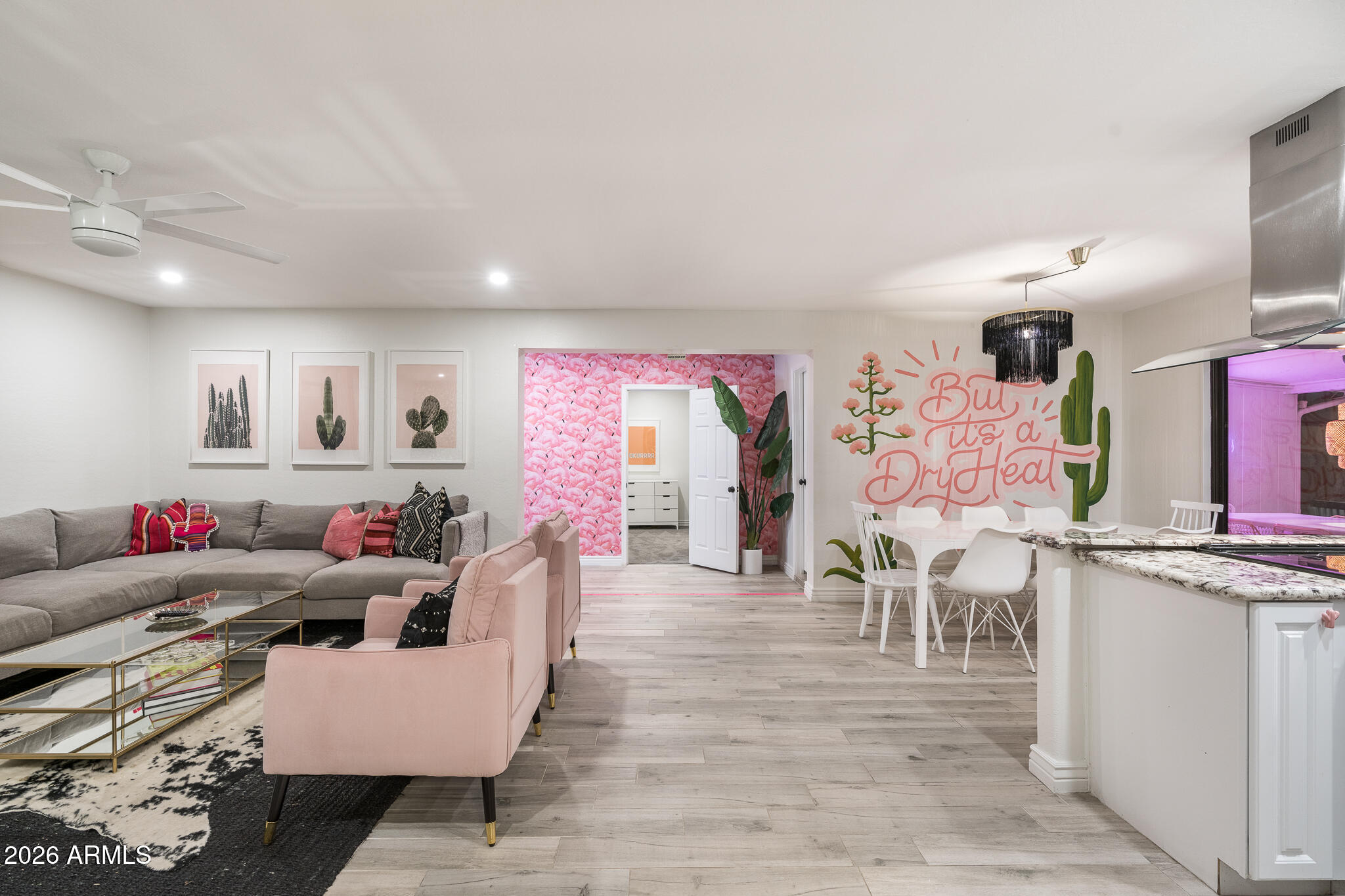 7262 E MCKINLEY Street