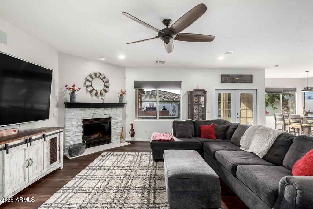 Photo of 18609 W Onyx Avenue, Waddell, AZ 85355 (MLS # 6908169)