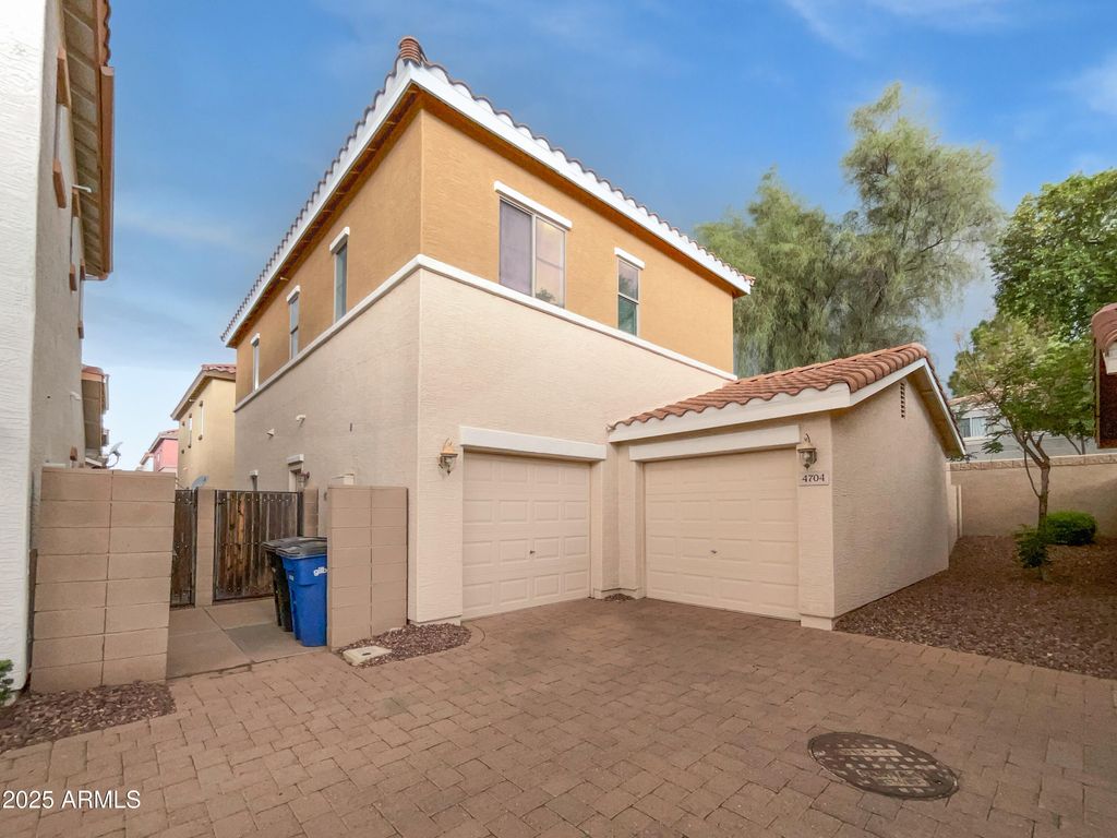 Photo of 4704 E Laurel Avenue, Gilbert, AZ 85234 (MLS # 6926365)
