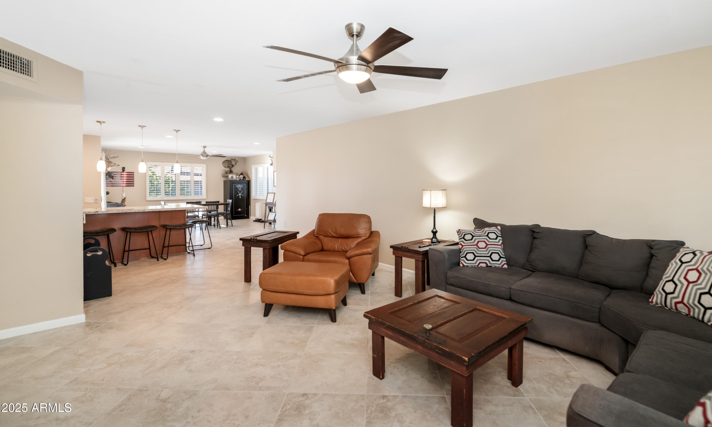 9535 W WILLOWBROOK Drive