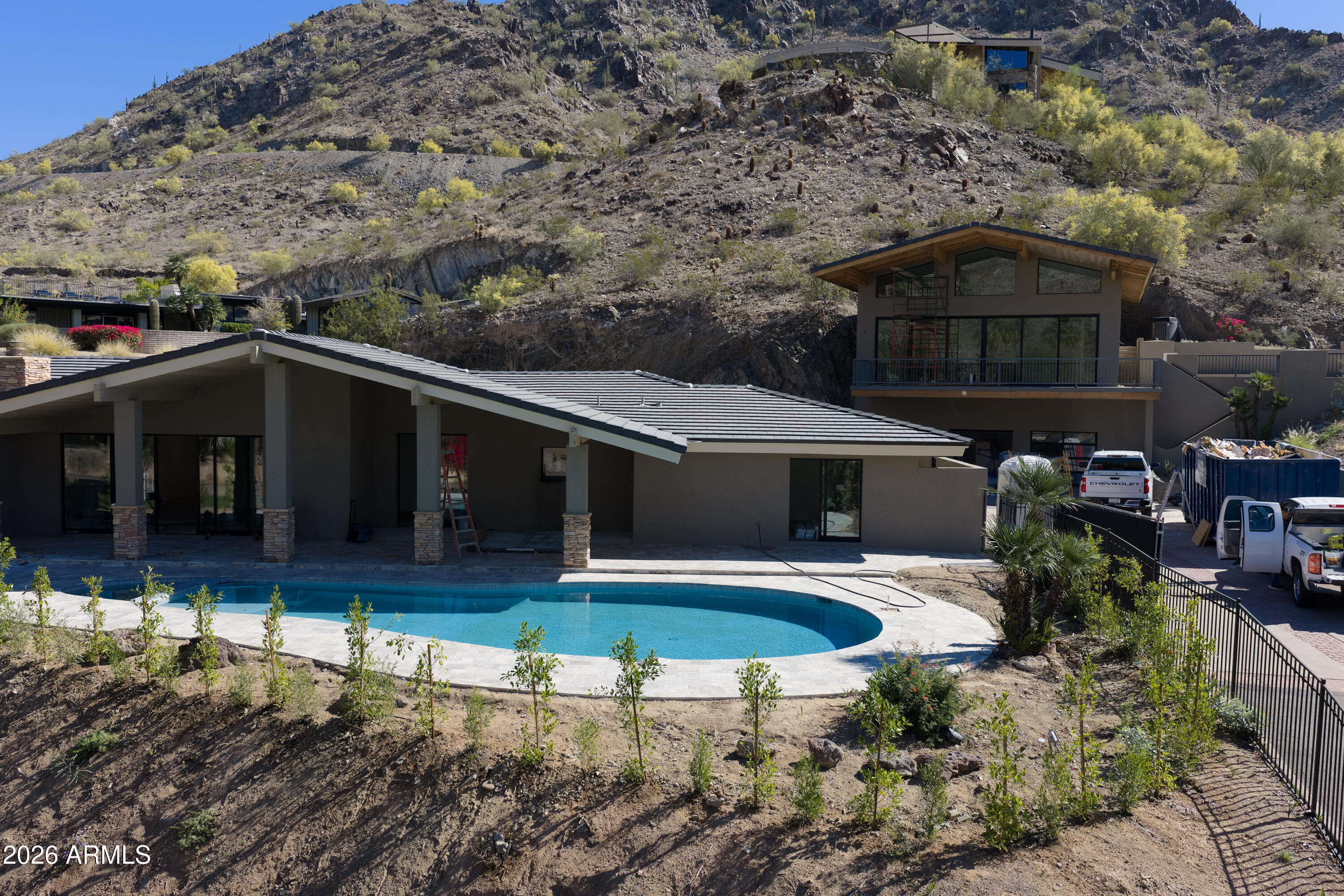 3500 E LINCOLN Drive 26