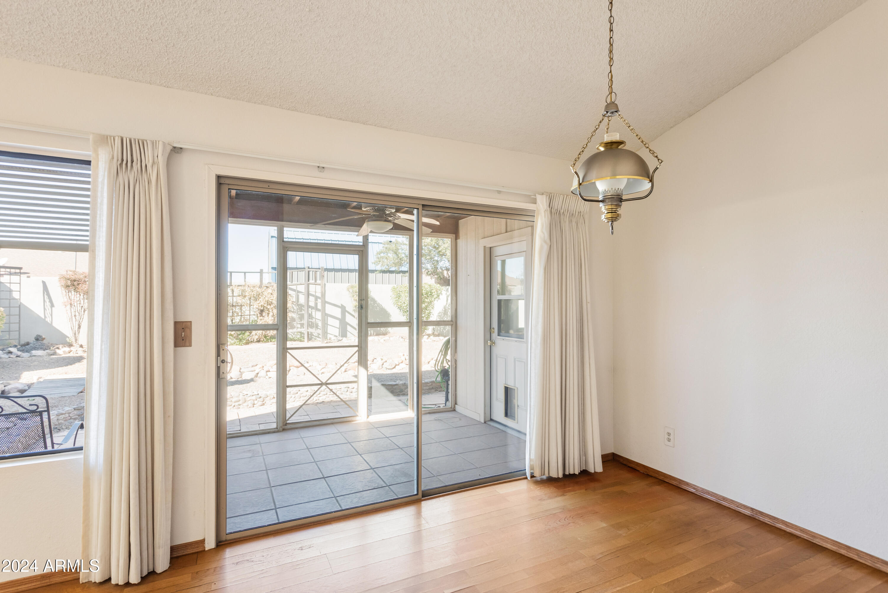 LONDON SQUARE - Residential
