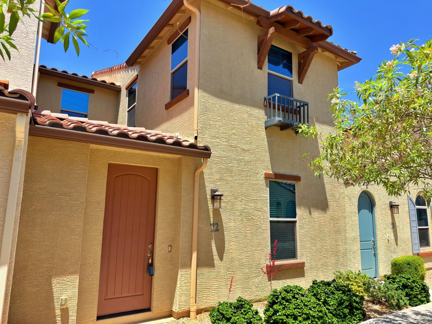 3855 S MCQUEEN Road 72