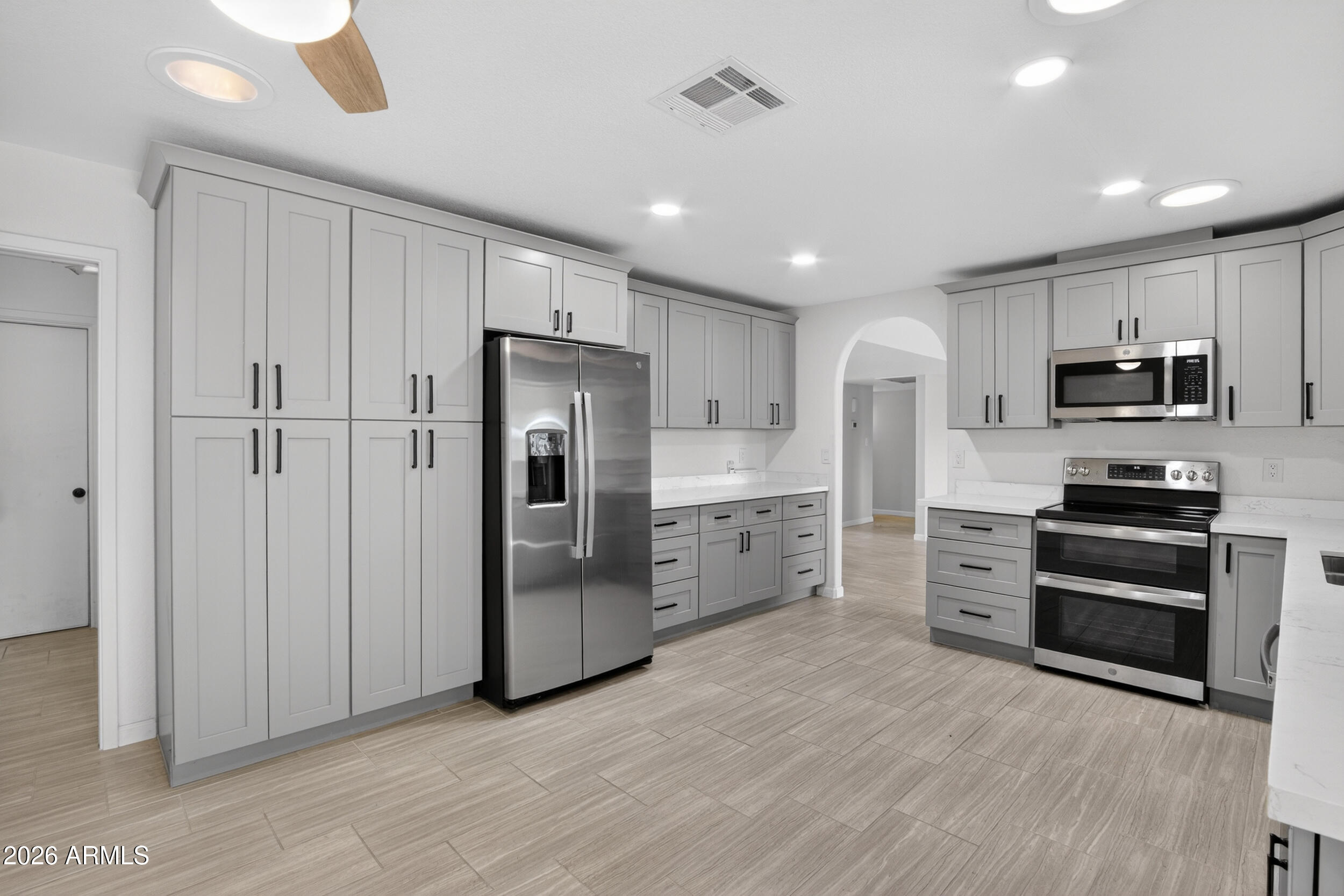 25608 S PINEWOOD Drive