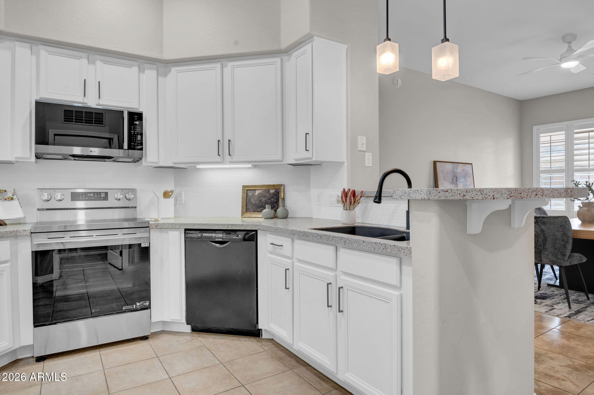 2989 N 44TH Street 2039