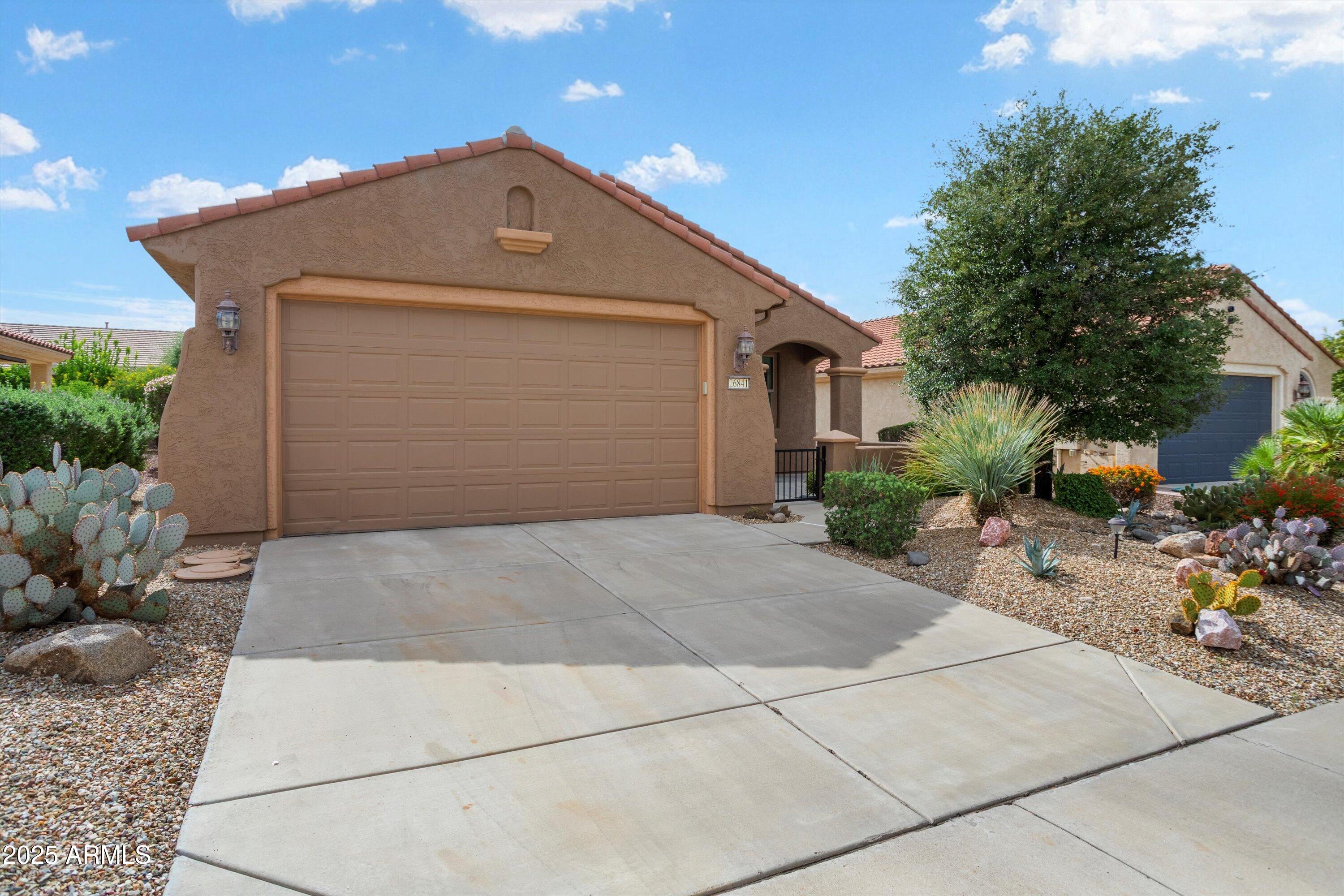 26841 W MOHAWK Lane