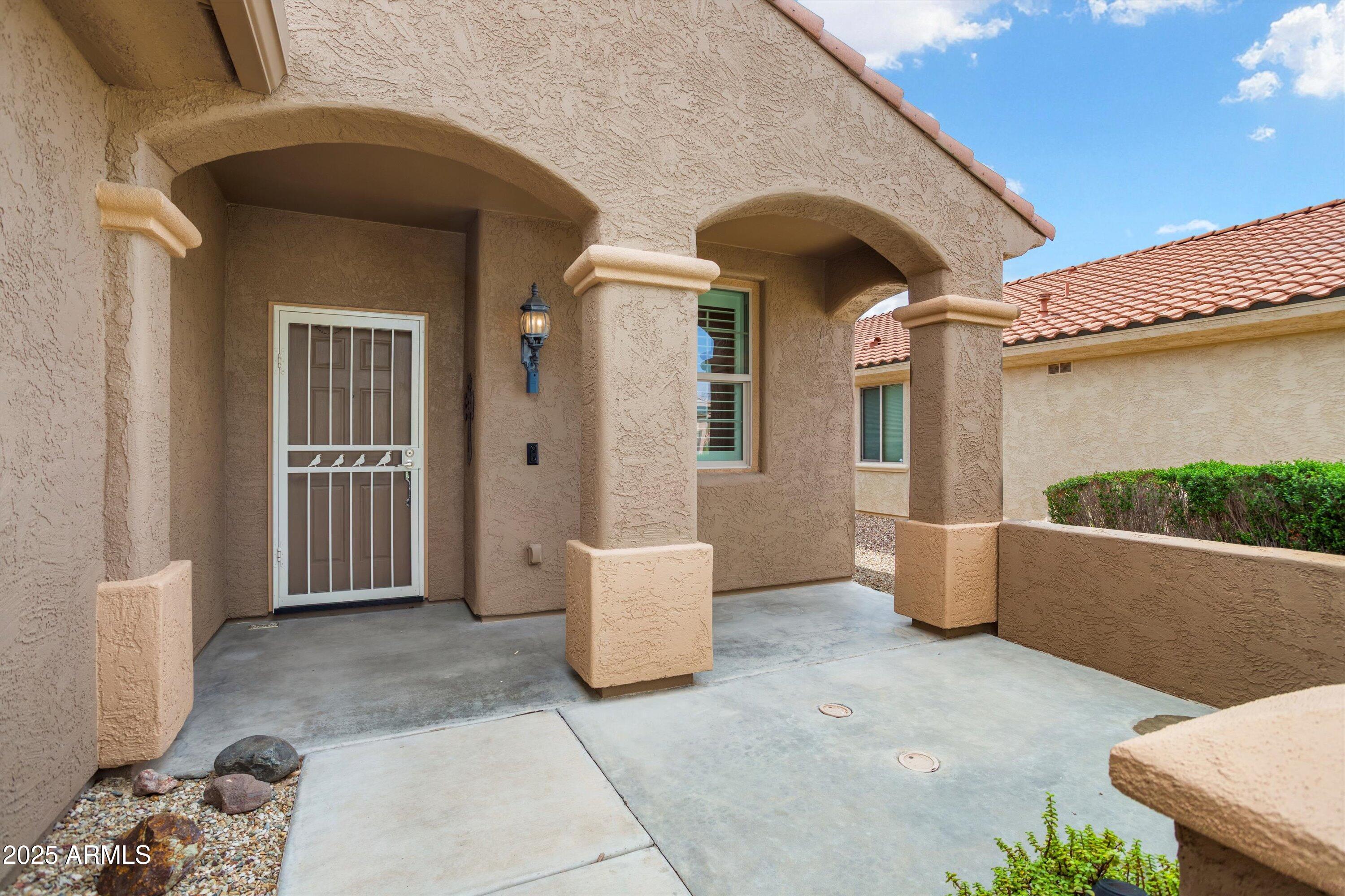 26841 W MOHAWK Lane