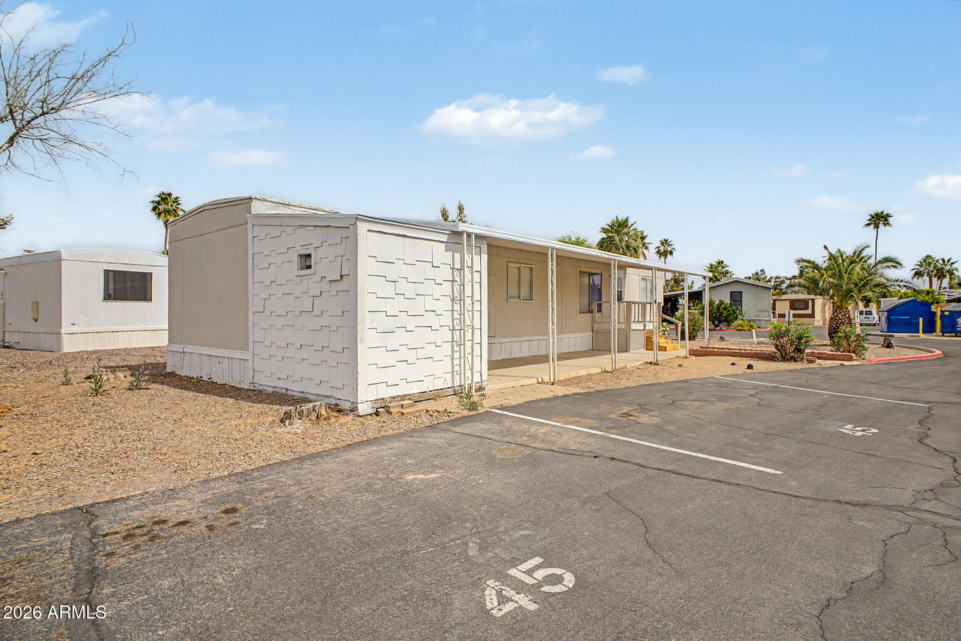 555 W WARNER Road 45