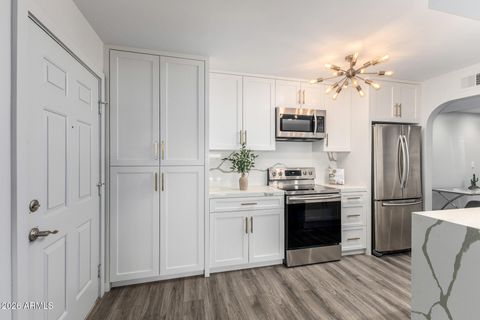 8500 E INDIAN SCHOOL Road 131 Scottsdale AZ 85251