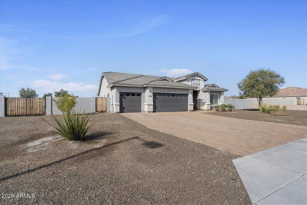 Photo of 2438 S 218th Drive, Buckeye, AZ 85326 (MLS # 6977972)