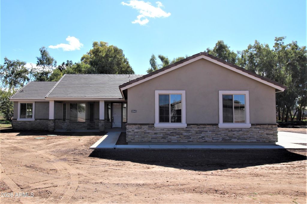 Photo of 5161 W Adobe Dam Drive, Queen Creek, AZ 85142 (MLS # 7055473)