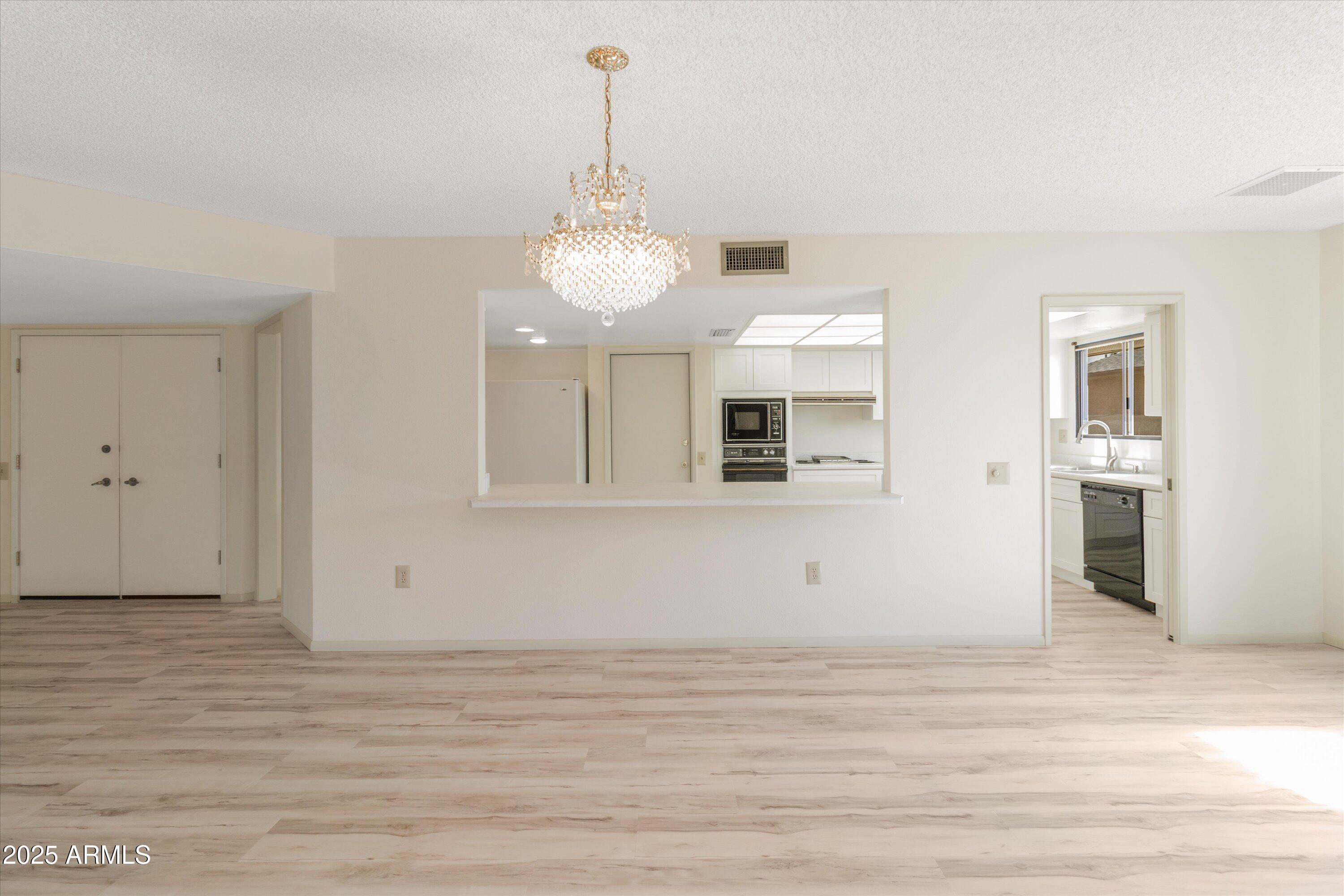 Sun City West, Arizona 85375, United States, 2 Bedrooms Bedrooms, ,2 BathroomsBathrooms,Residential,Active,138486