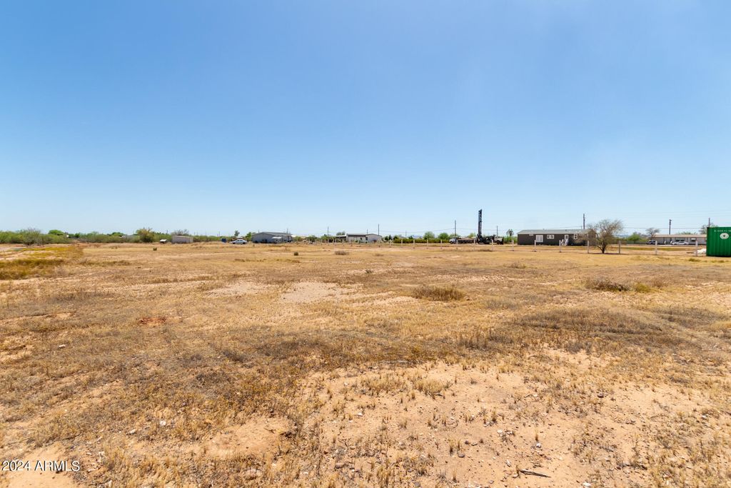 Photo of 0 E Joseph Lane E #-, San Tan Valley, AZ 85143 (MLS # 6700744)
