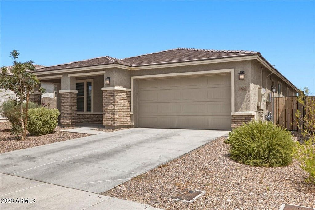 Photo of 12826 W Tuckey Lane, Glendale, AZ 85307 (MLS # 7047061)