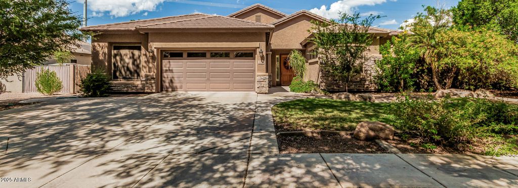 Photo of 3398 E Vaughn Avenue, Gilbert, AZ 85234 (MLS # 6926367)