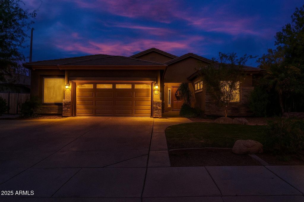 Photo of 3398 E Vaughn Avenue, Gilbert, AZ 85234 (MLS # 6926367)