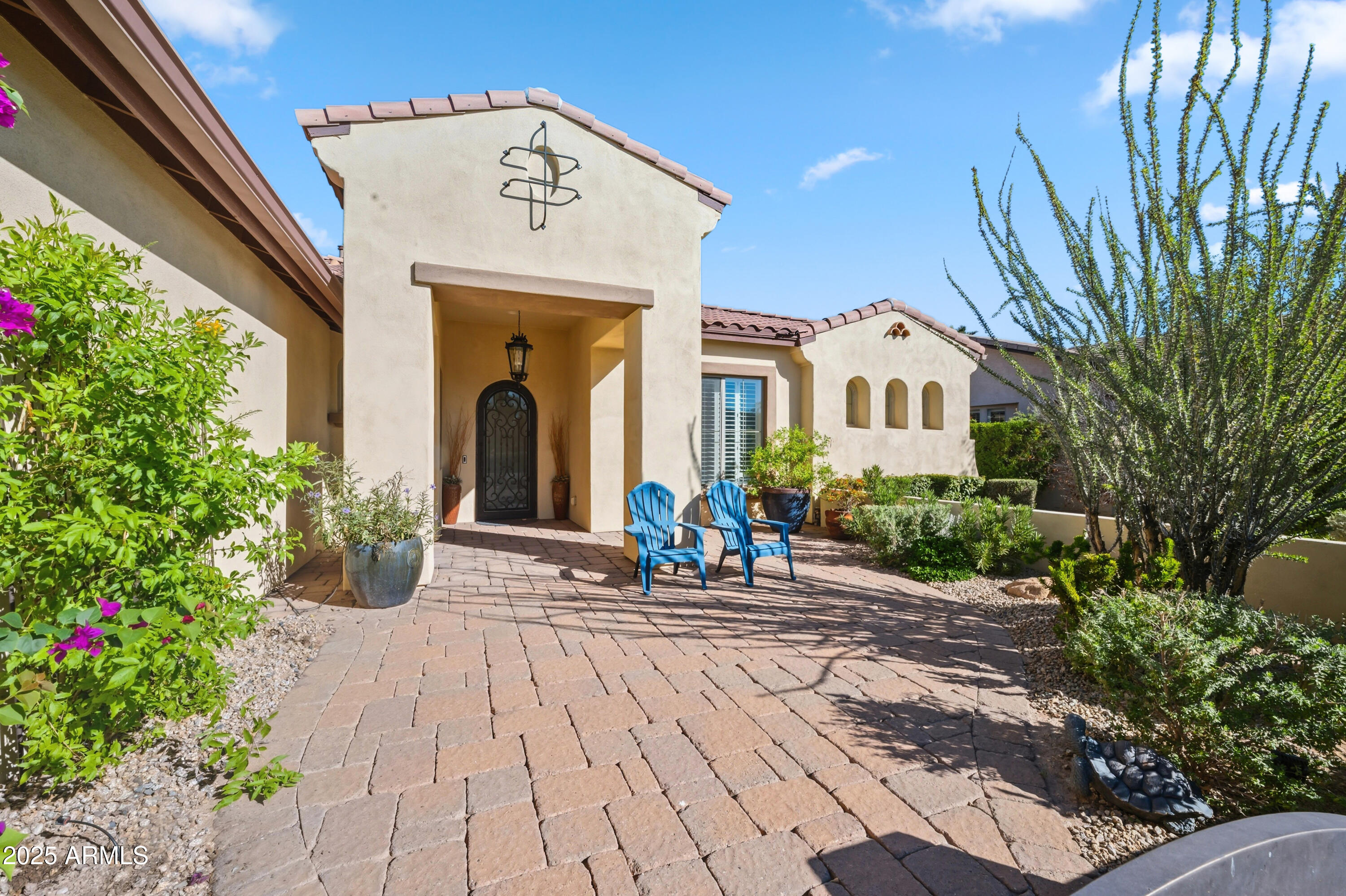 3618 E KAIBAB Place