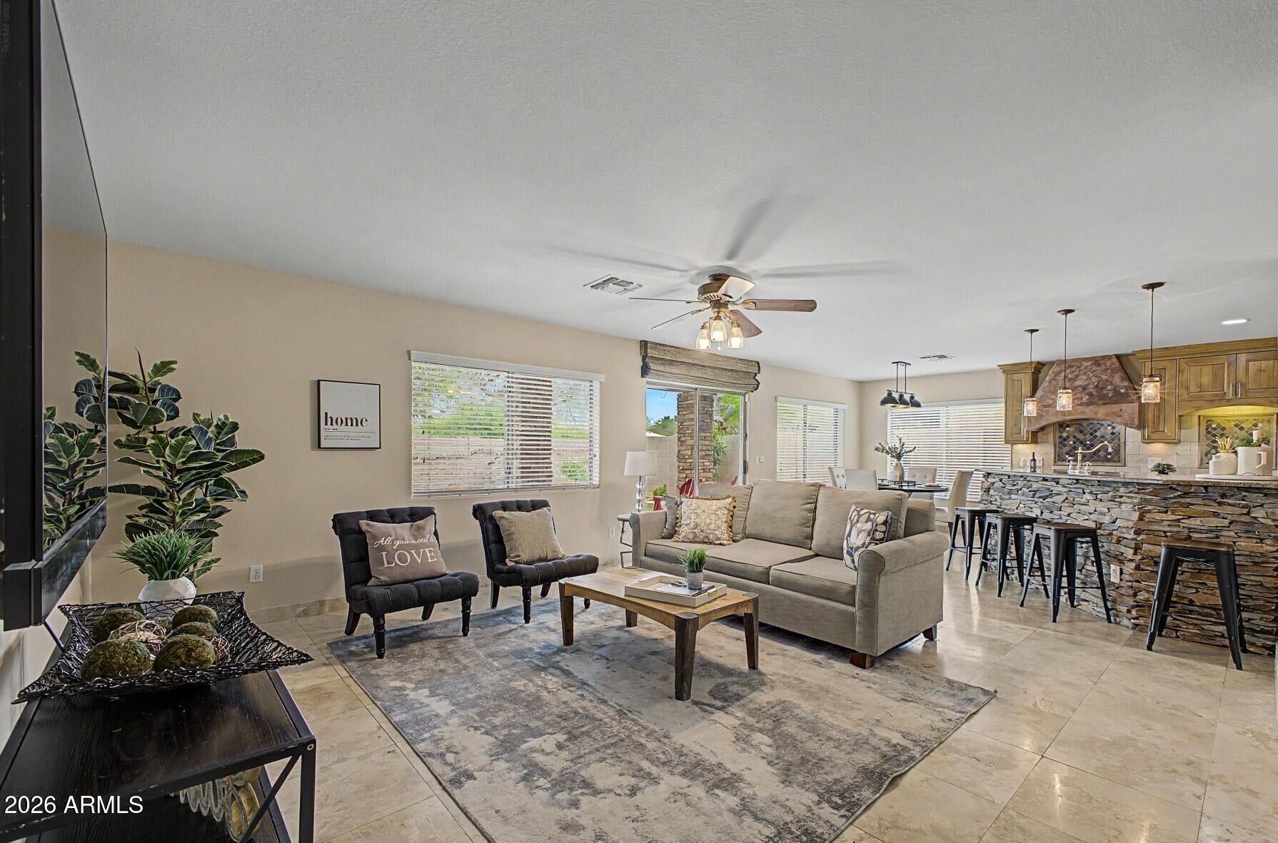 2227 E PARKSIDE Lane