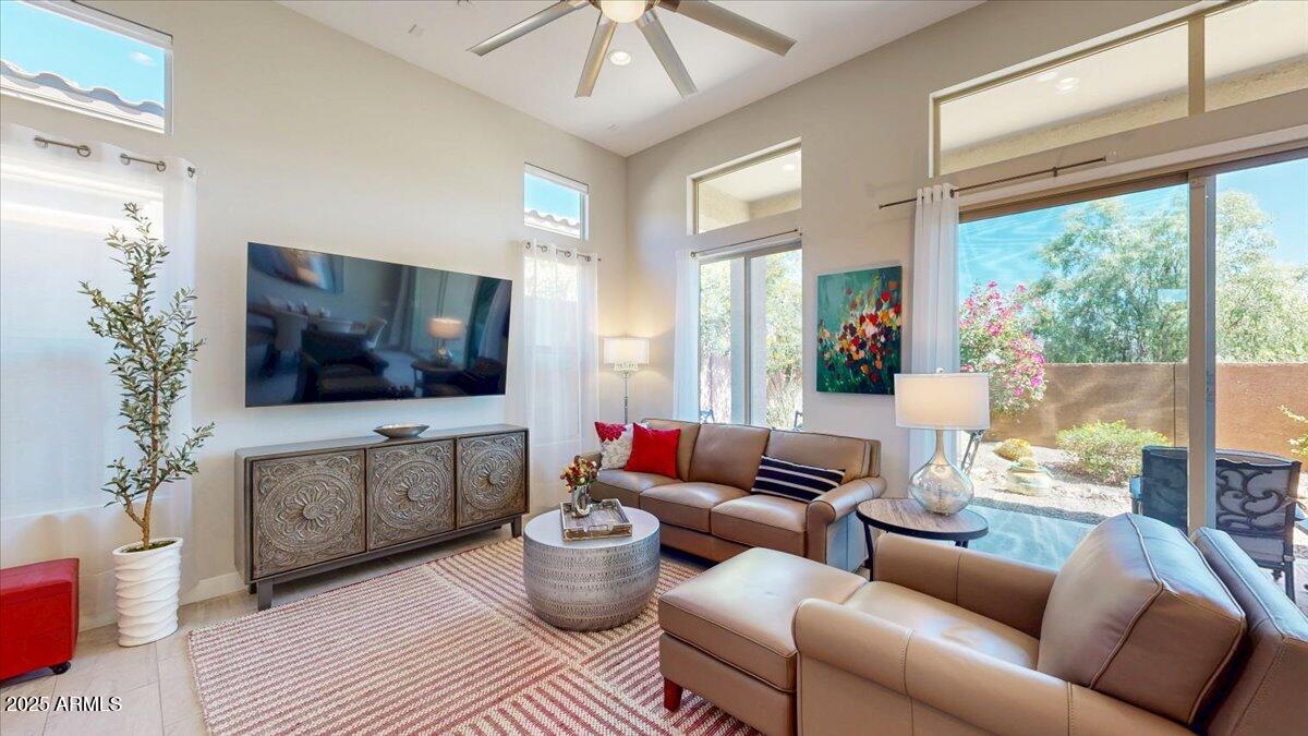 18814 E BLUE SKY Drive