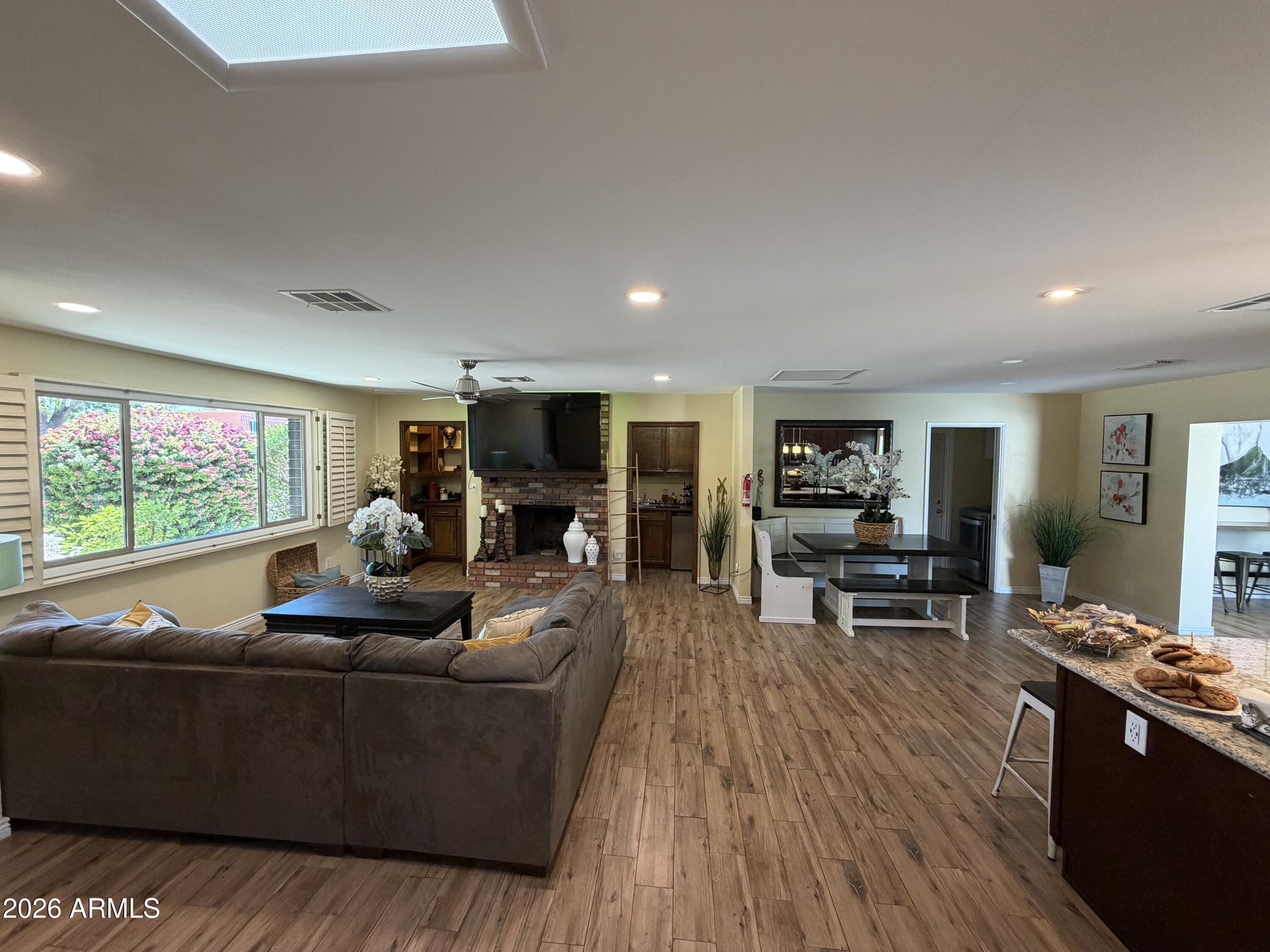 PARKCREST - Residential