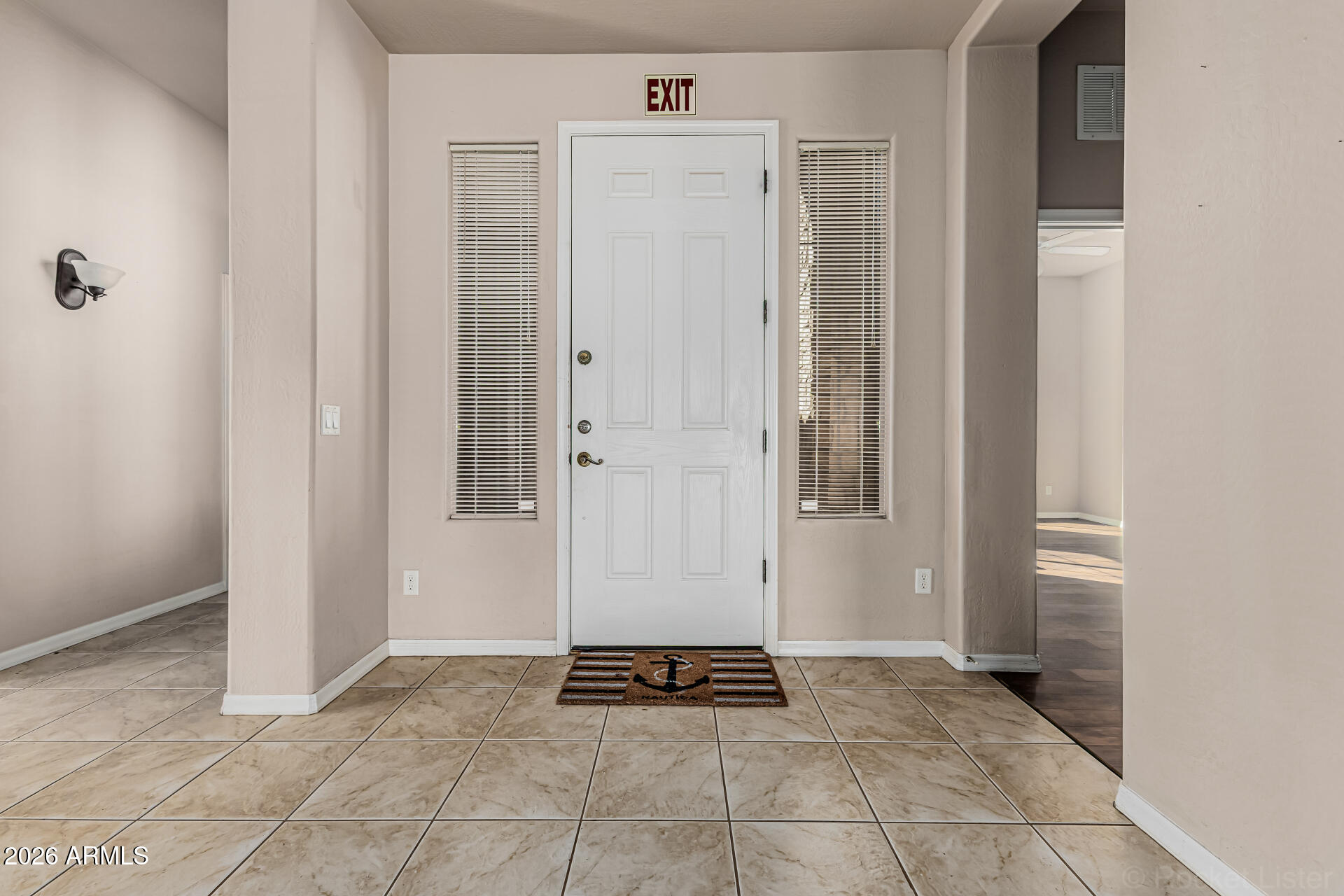 3420 W VIA DEL DESERTO Avenue