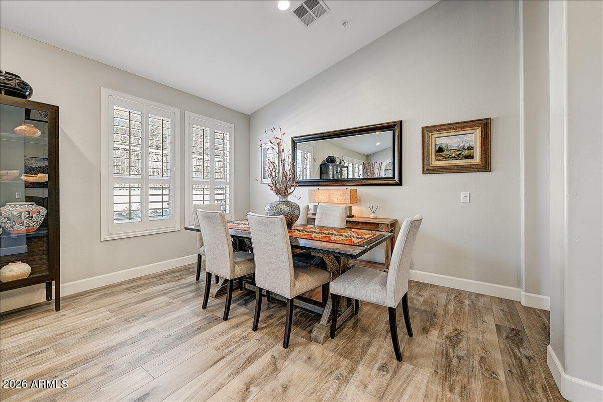 13907 E PARADISE Lane