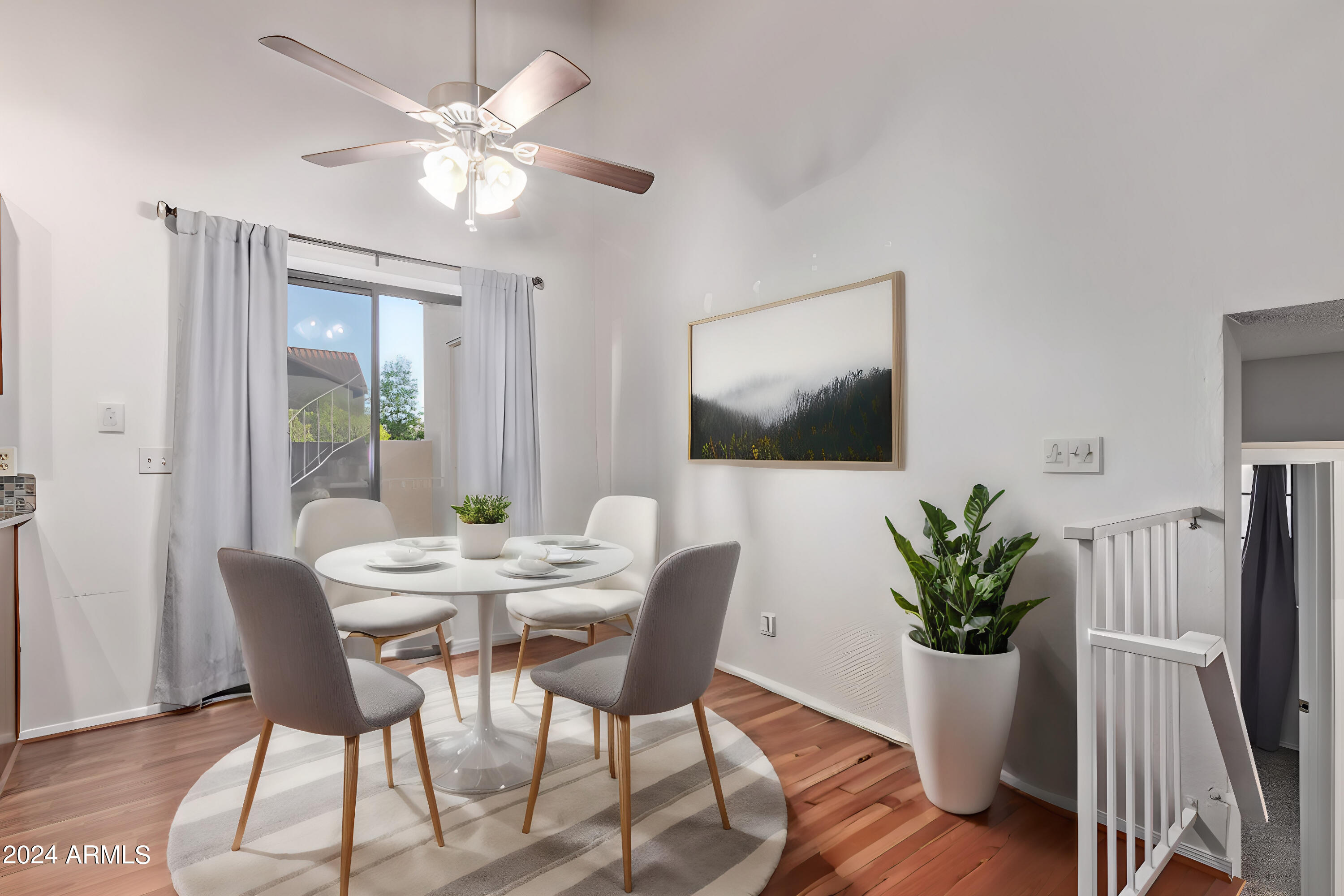 921 W UNIVERSITY Drive 1087