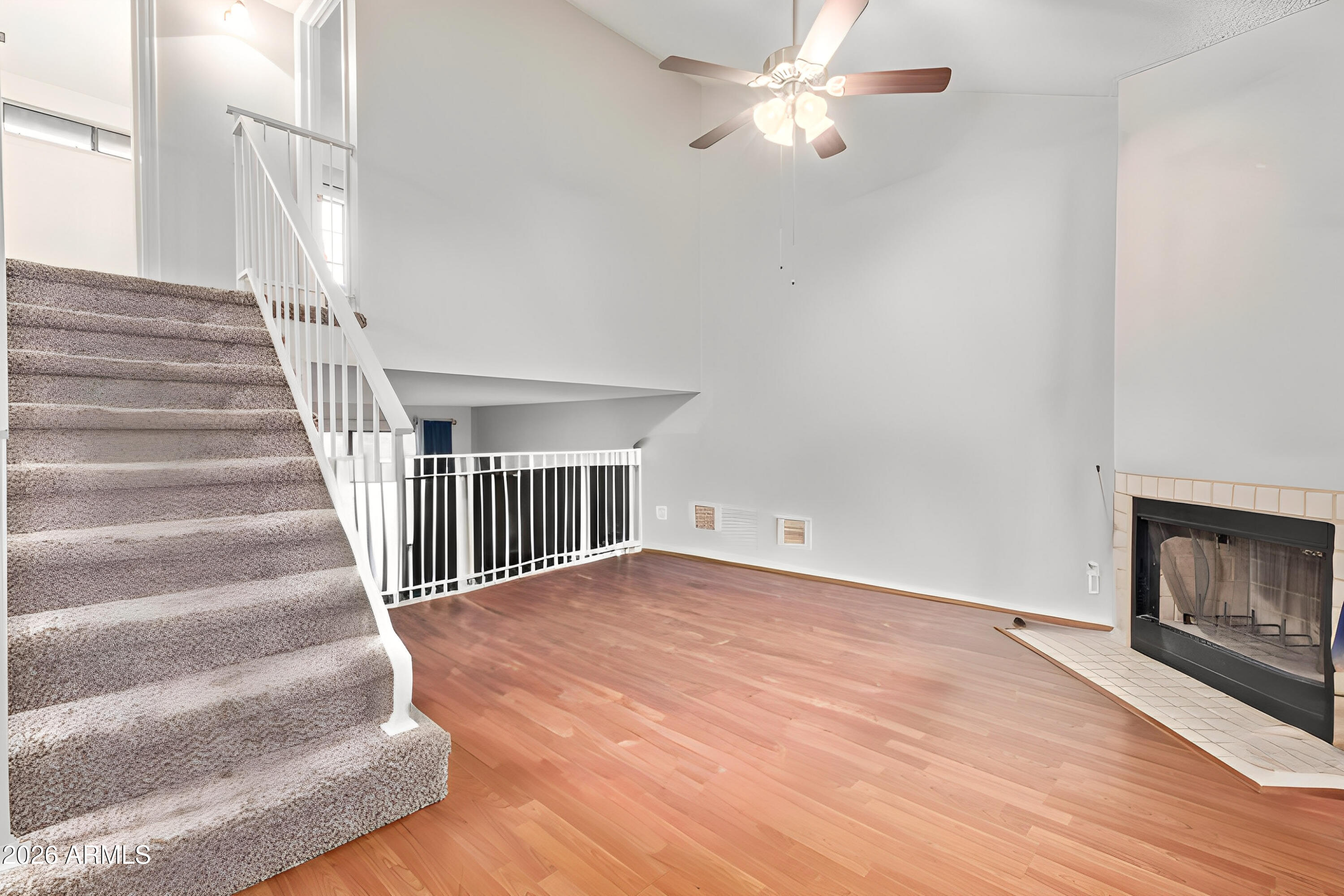 921 W UNIVERSITY Drive 1087