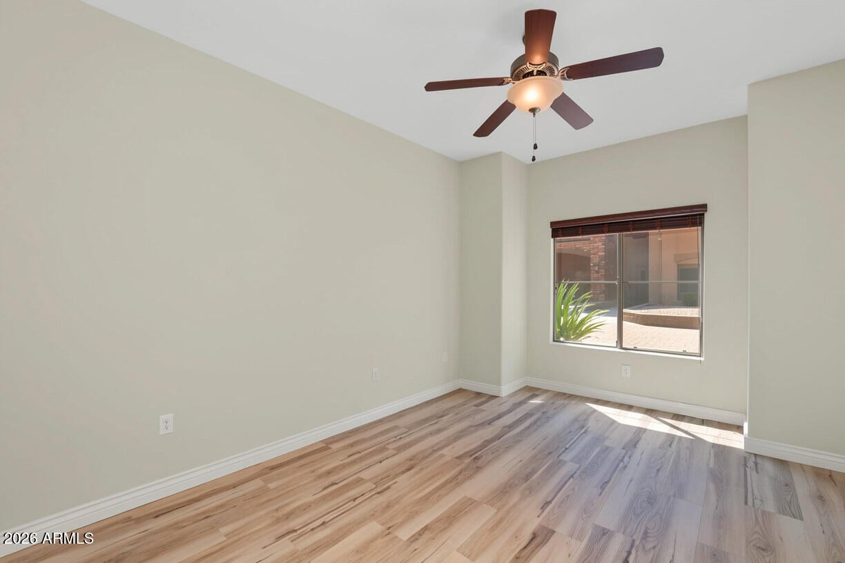 5350 E DEER VALLEY Drive 1252