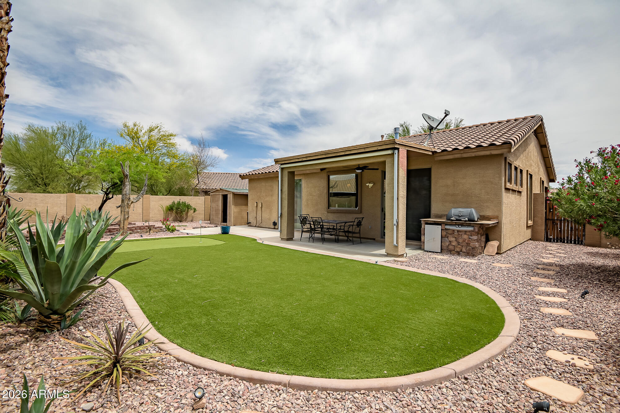 ESTRELLA MOUNTAIN RANCH PARCEL 201 - Residential