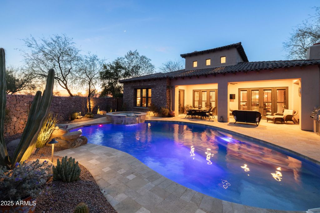 Photo of 8057 E Greythorn Drive, Gold Canyon, AZ 85118 (MLS # 6915393)