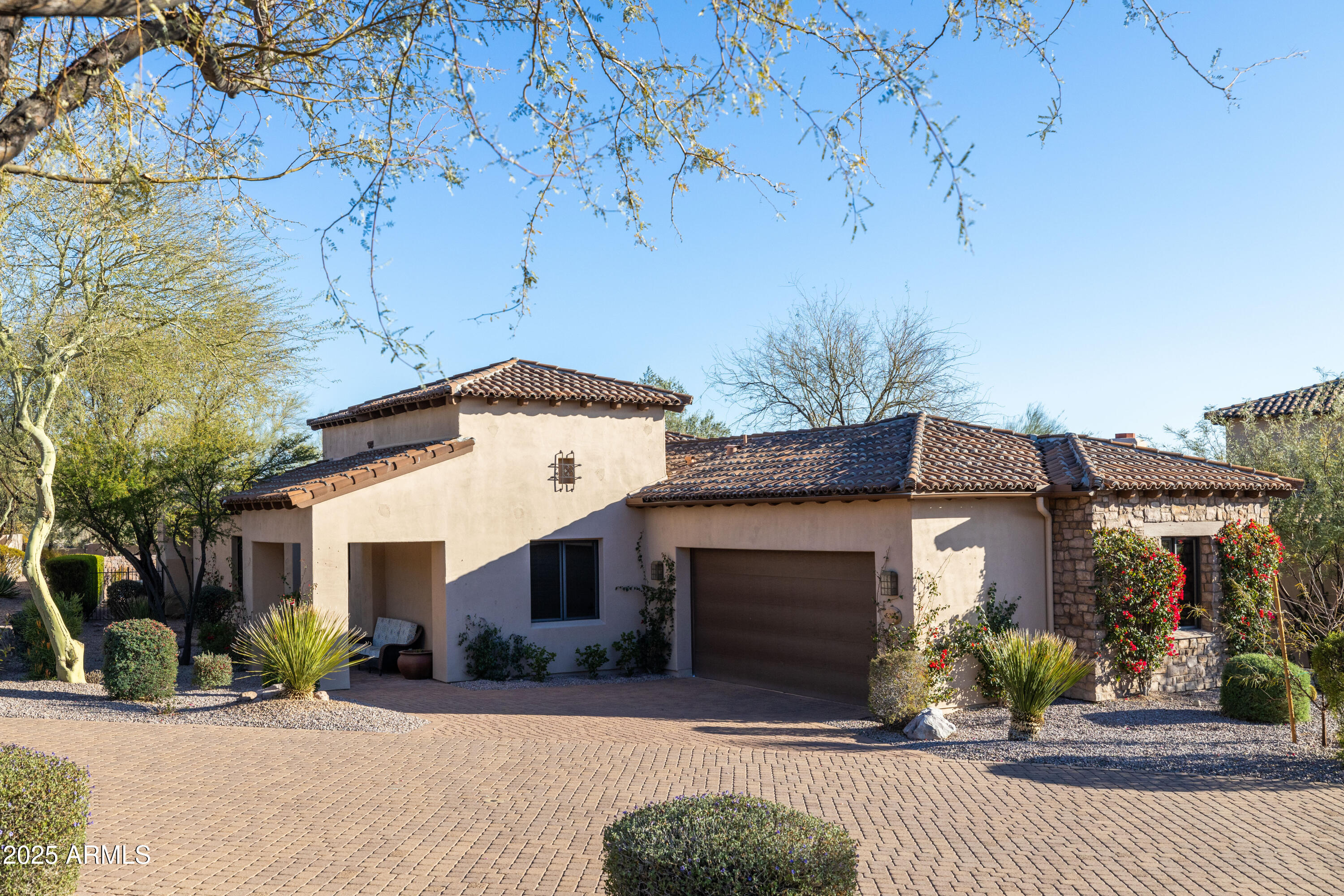 8057 E Greythorn Drive
