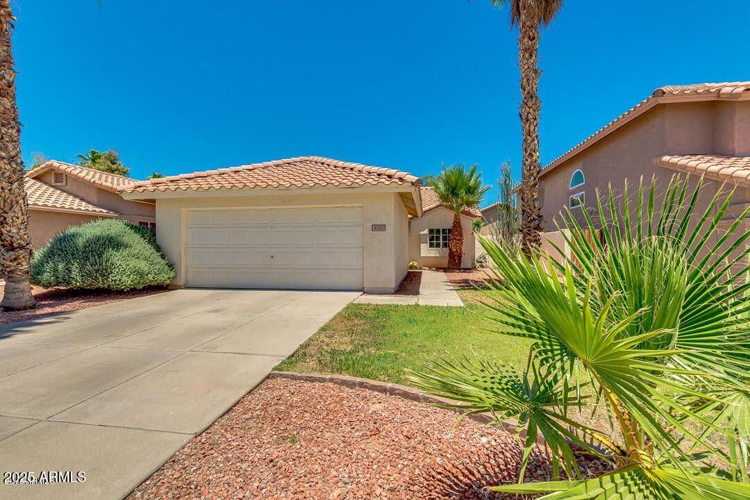 4330 E DESERT TRUMPET Road