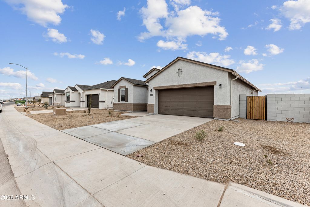 Photo of 1525 E Currier Drive E, Casa Grande, AZ 85122 (MLS # 7020605)
