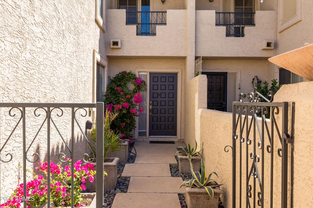 Photo of 5812 N 12th Street #31, Phoenix, AZ 85014 (MLS # 7002257)