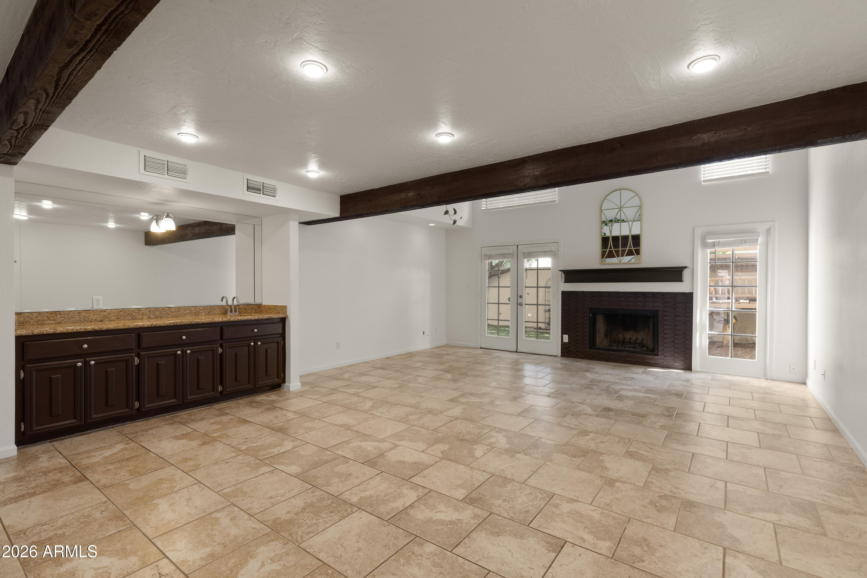 5812 N 12TH Street 31