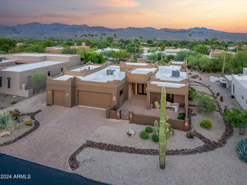 Photo of 26607 N Avenida Del Ray, Rio Verde, AZ 85263 (MLS # 6932227)