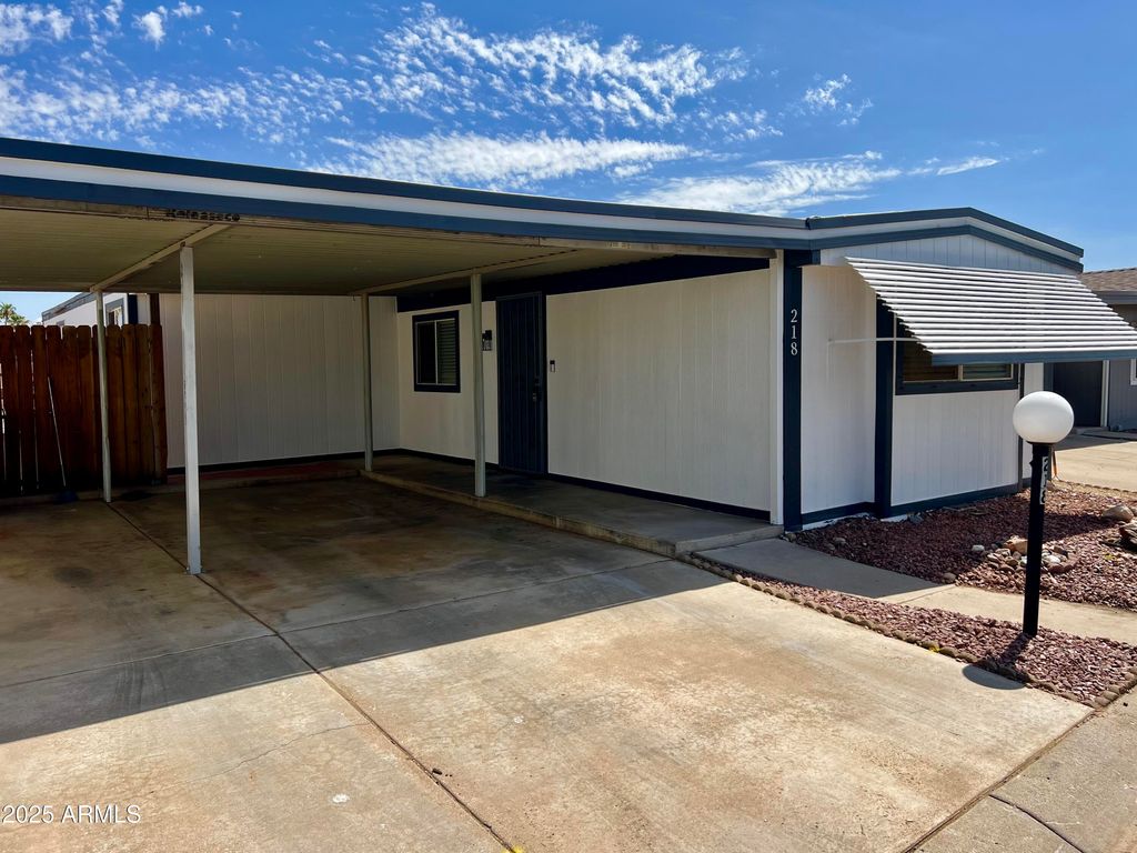 Photo of 10951 N 91st Avenue #218, Peoria, AZ 85345 (MLS # 6919867)