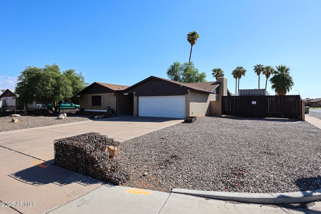 Photo of 10803 N 55th Avenue, Glendale, AZ 85304 (MLS # 6920634)