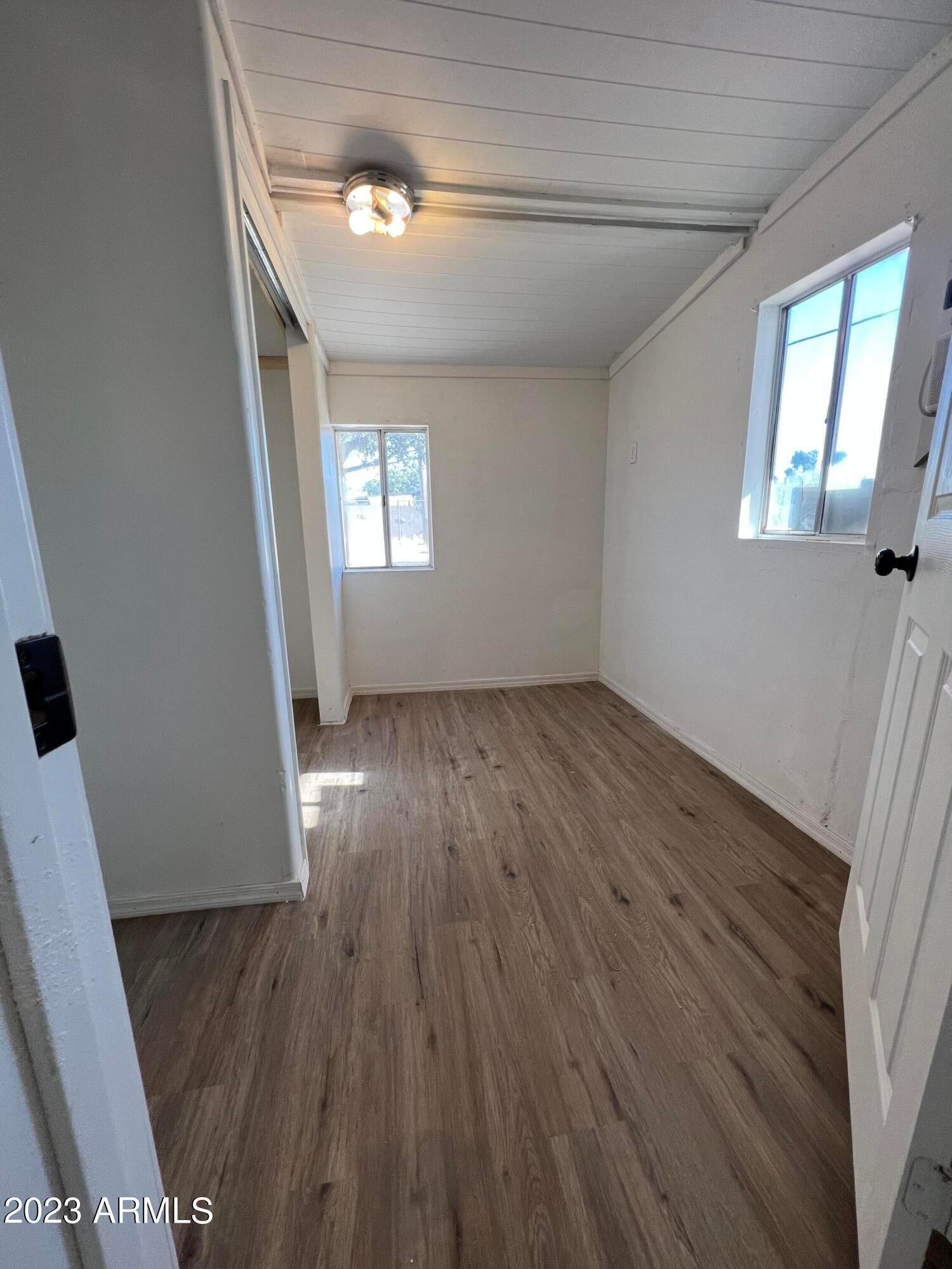 3045 W Coronado Road