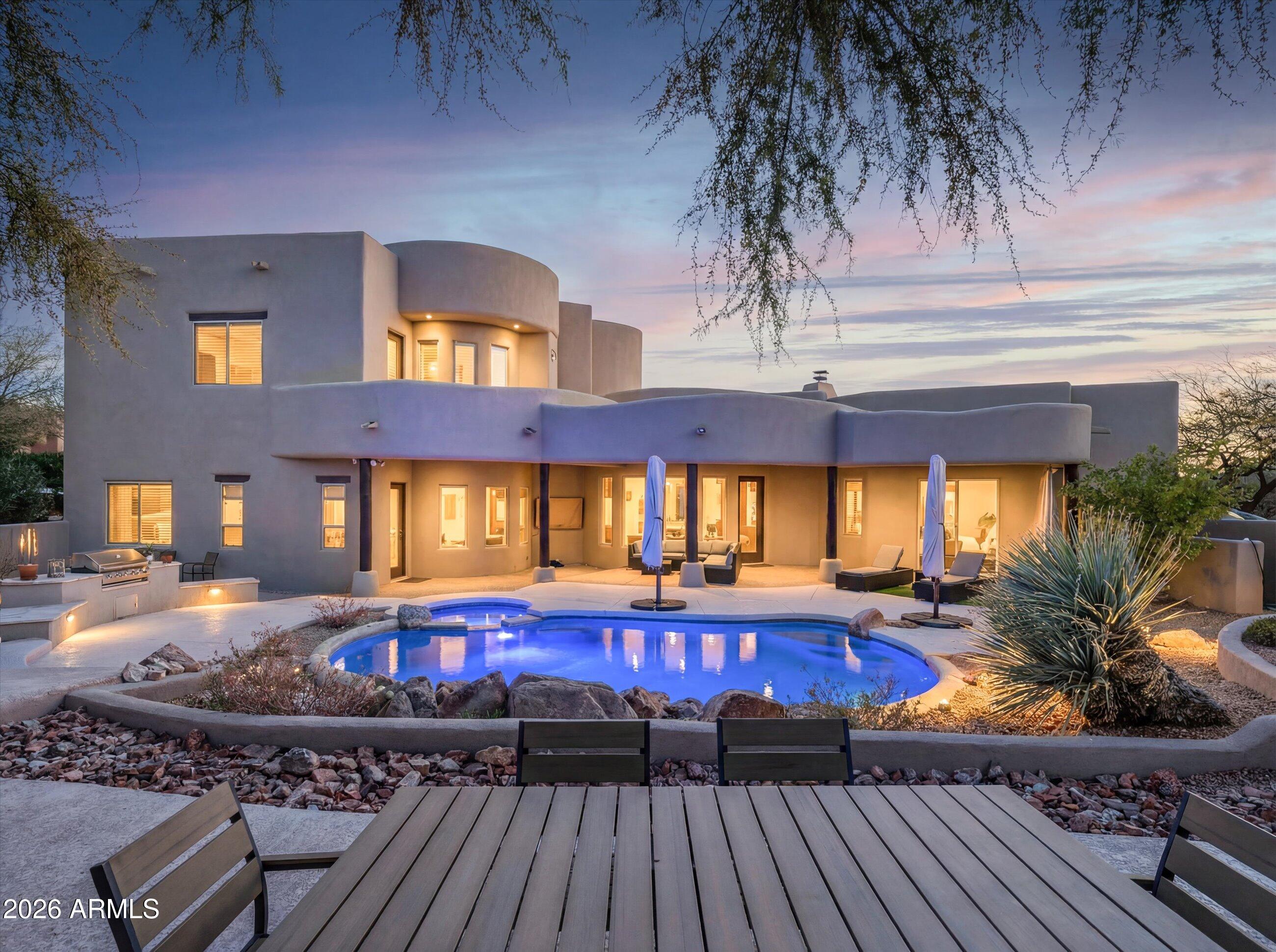 10918 E SUTHERLAND Way