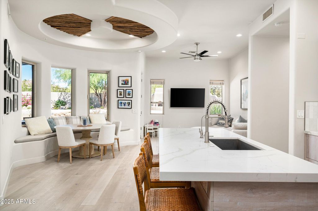 Photo of 10918 E Sutherland Way, Scottsdale, AZ 85262 (MLS # 6936623)