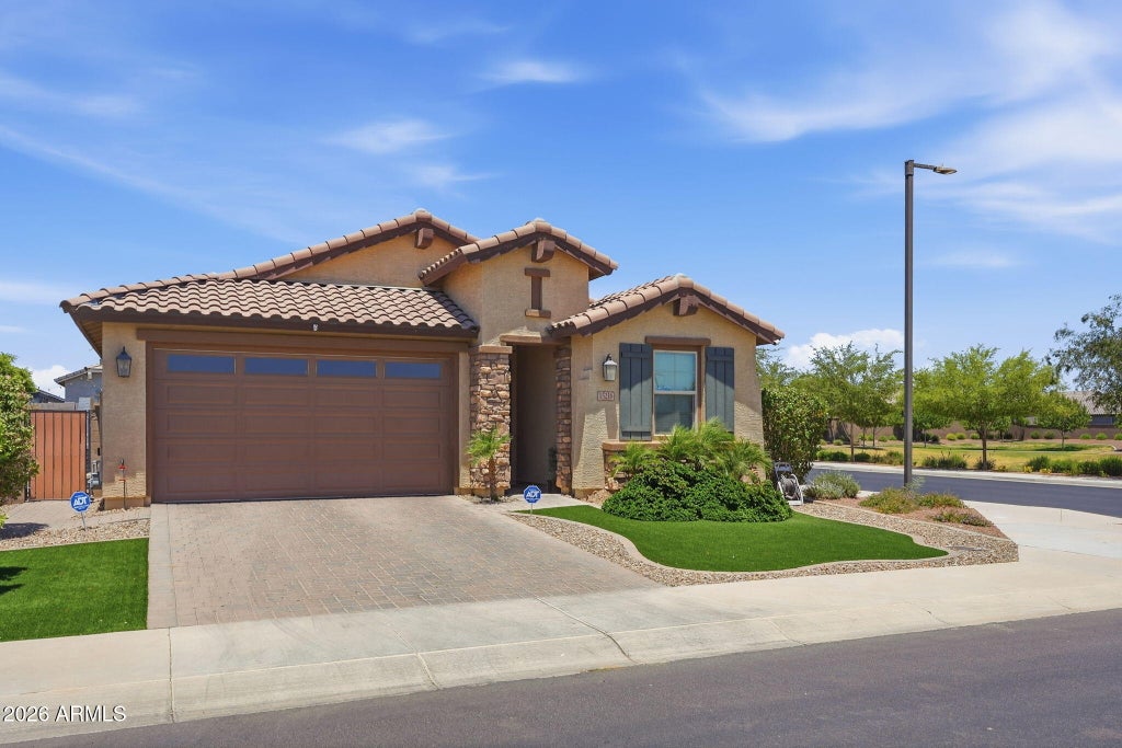 Photo of 15216 W Mckinley Street, Goodyear, AZ 85338 (MLS # 7038573)
