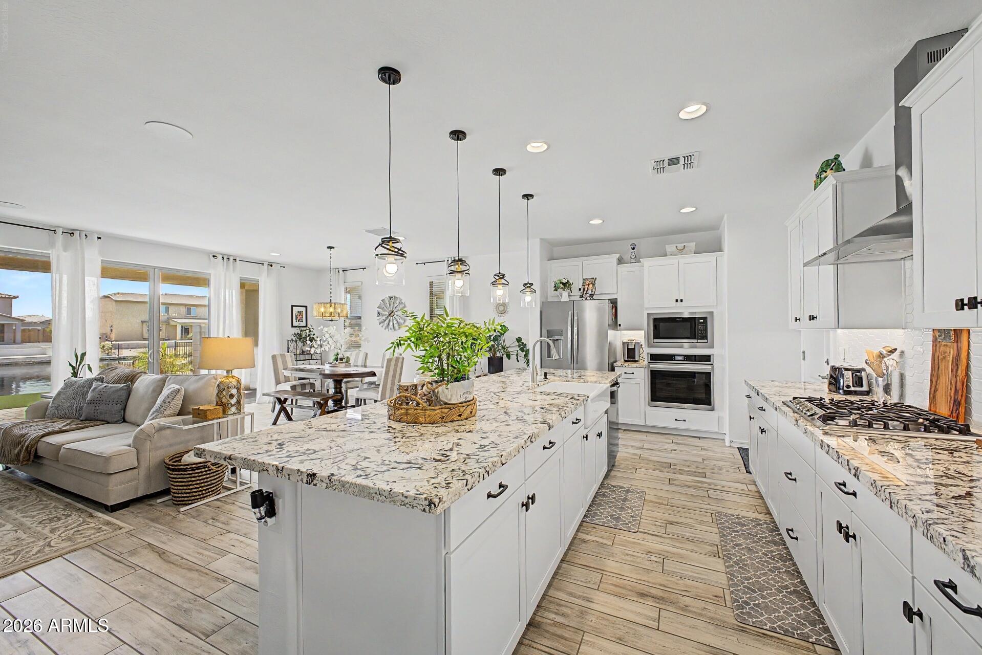 40935 W Agave Road