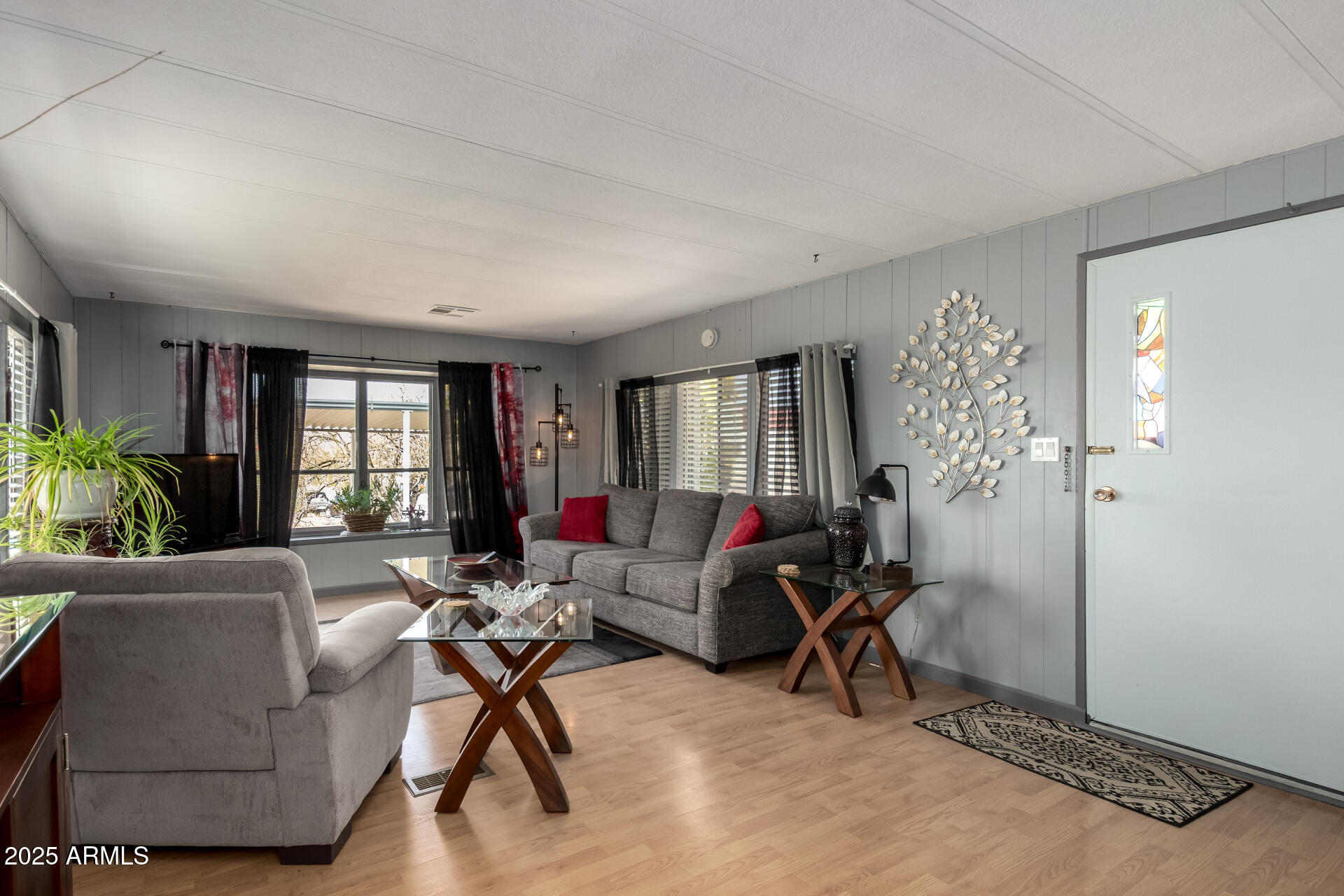 QUEEN VALLEY ESTATES UNIT THREE - Residential