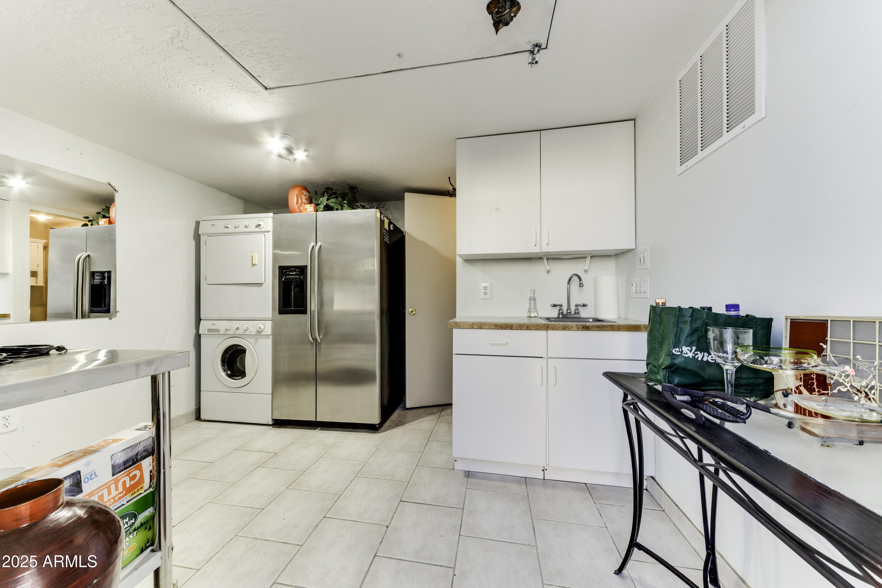 17200 W BELL Road 1460